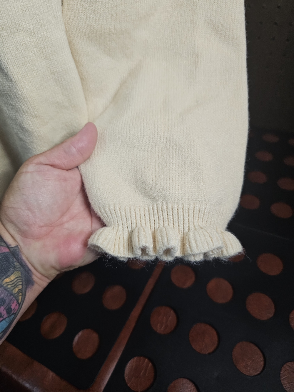 BTFBM Ivory Sweater Lg NWT - Picture 4 of 11